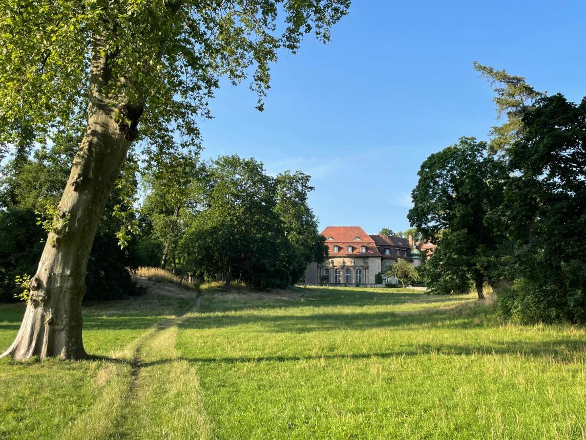 Ferienhaus Ferienwohnung Potsdam Diegalerie Am Schlosspark Marquardt Extérieur photo